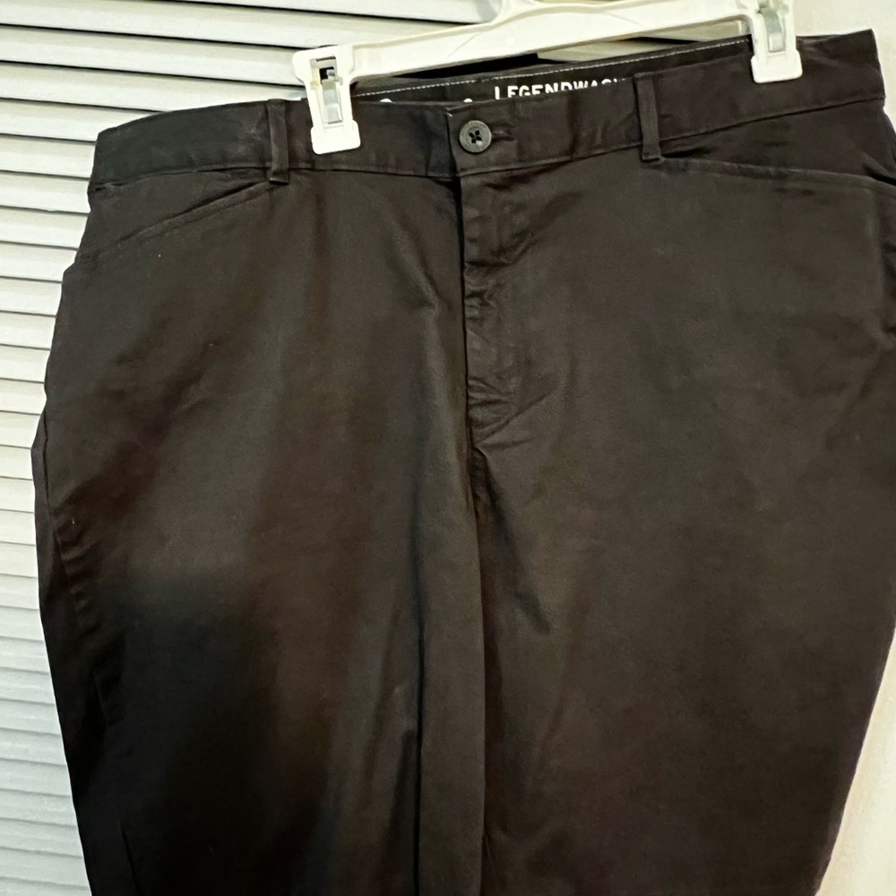 BNWT Eddie Bauer Legendwash shorts